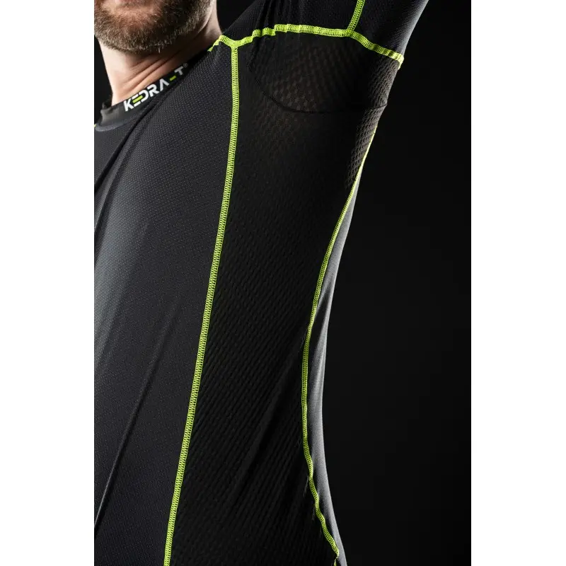 maglia-tecnica-carbon-hole-carbonio-polipropilene-manica-lunga (6).webp